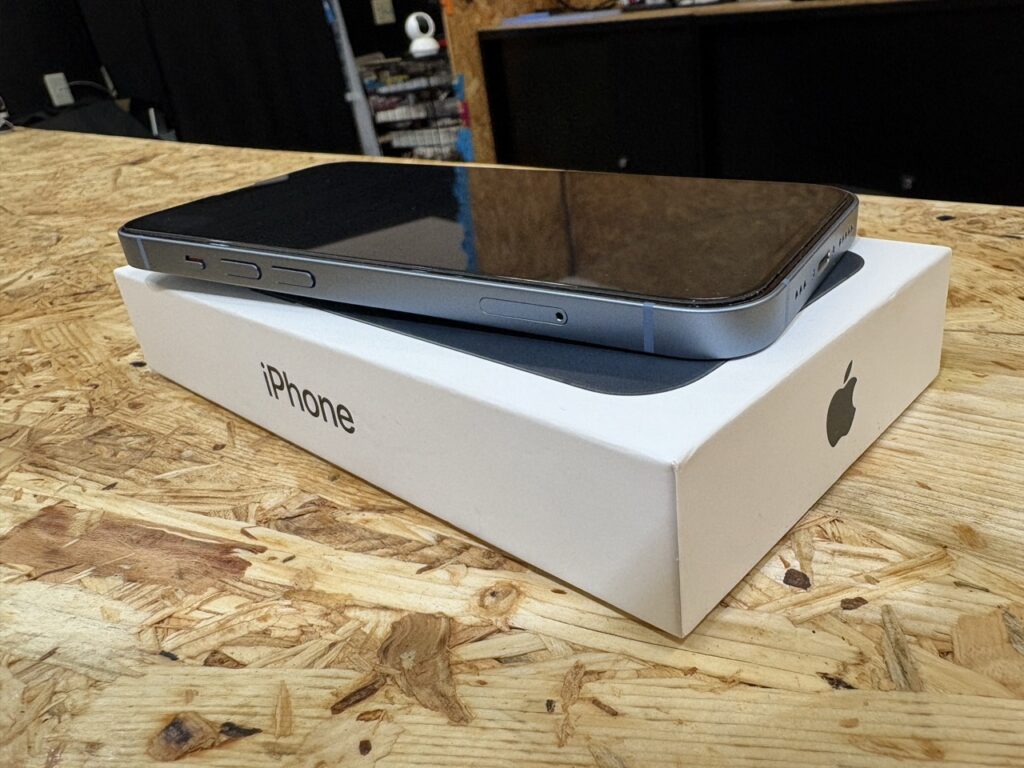 iPhone14の外観の様子