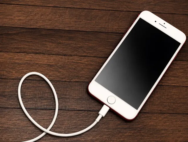 スマホを充電しても充電されない